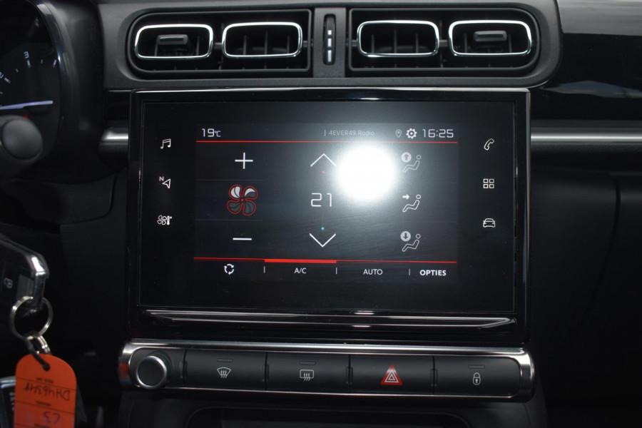 Citroën C3 1.2 PureTech Shine | Carplay | Stoelverw. | Incl. garantie