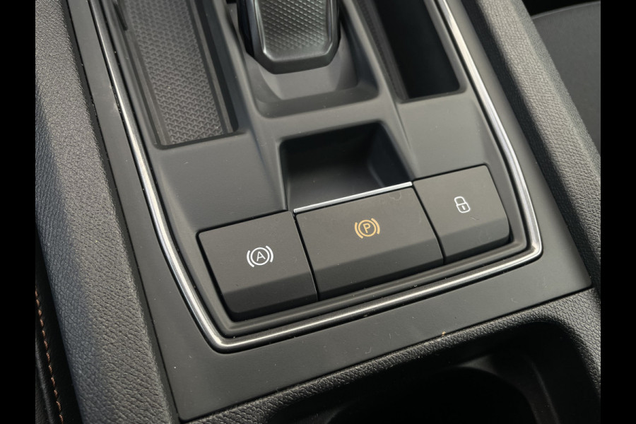CUPRA Formentor 1.4 e-Hybrid VZ Performance 245pk Camera | LED | Navi | Sfeerverl. | Carplay | Blind Spot