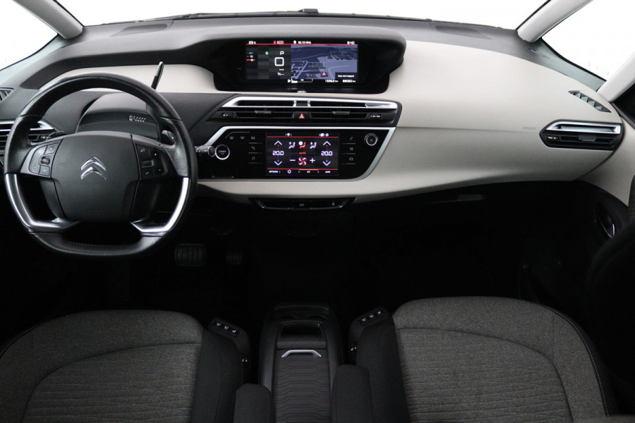 Citroën Grand C4 Picasso 1.2 PureTech Business 7P (PARKEERSENSOREN, TREKHAAK, STOELVERWARMING, CRUISE CONTROL, NL-AUTO)