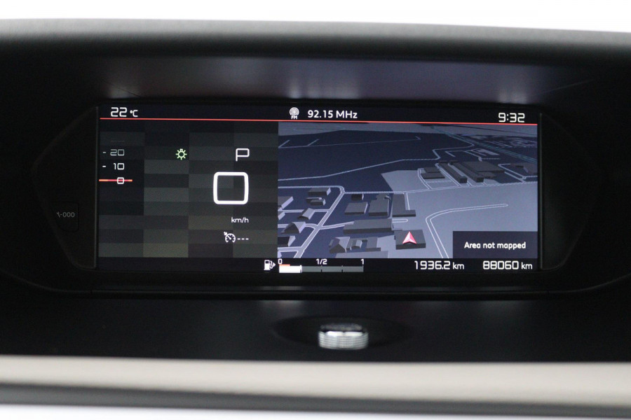 Citroën Grand C4 Picasso 1.2 PureTech Business 7P (PARKEERSENSOREN, TREKHAAK, STOELVERWARMING, CRUISE CONTROL, NL-AUTO)