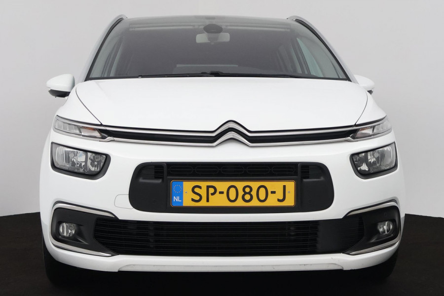 Citroën Grand C4 Picasso 1.2 PureTech Business 7P (PARKEERSENSOREN, TREKHAAK, STOELVERWARMING, CRUISE CONTROL, NL-AUTO)