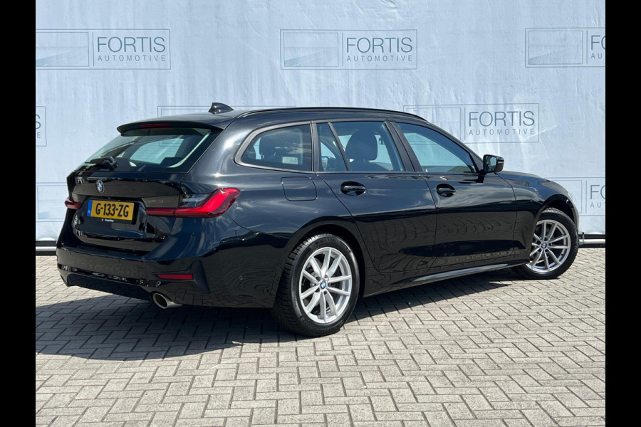 BMW 3 Serie Touring 320i Executive Edition NL-AUTO | ACC |PARKEER CAMERA | NAVI |