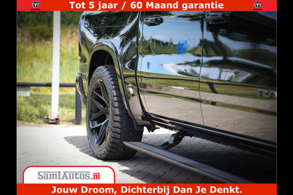 Dodge Ram 1500 Limited Night H.O 540HP 706Nm | Massage + Full Option | De Meest Luxe en Volle Pick-Up in zijn Klasse | Comfortabele Dubbele Cabine met Royale 5 Zitplaatsen | BPM vrij | Nu Leverbaar uit Voorraad | Voorraad Nr 2370 - 5411