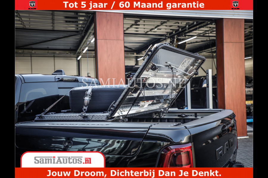 Dodge Ram 1500 Limited Night H.O 540HP 706Nm | Massage + Full Option | De Meest Luxe en Volle Pick-Up in zijn Klasse | Comfortabele Dubbele Cabine met Royale 5 Zitplaatsen | BPM vrij | Nu Leverbaar uit Voorraad | Voorraad Nr 2370 - 5411