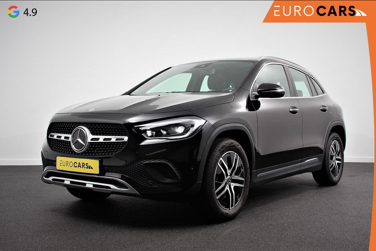 Mercedes-Benz GLA 200 163pk Automaat Progressive Premium | Panorama dak Half lederen bekleding Navigatie Camera Stoelverwarming Electrisch bedienbare achterklep Led Mercedes-Benz GLA 200 163pk Automaat Progressive Premium | Panorama dak Half lederen bekleding Navigatie Camera Stoelverwarming Electrisch bedienbare achterklep Led
