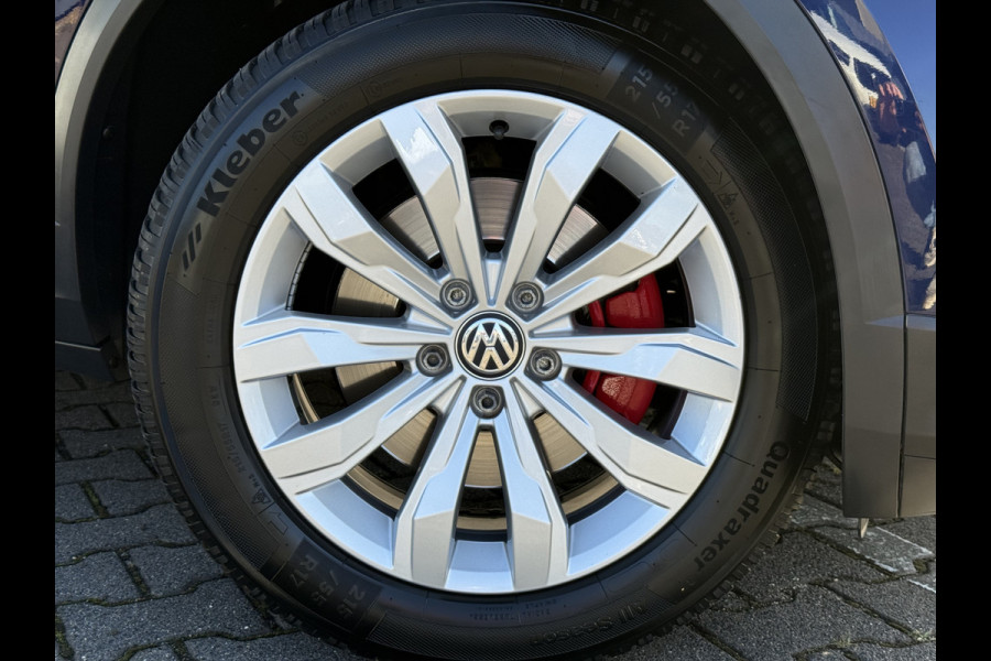 Volkswagen T-Roc 1.5 TSI Sport | Pano | Navi | Camera | ACC | LED | Elek. Achterklep