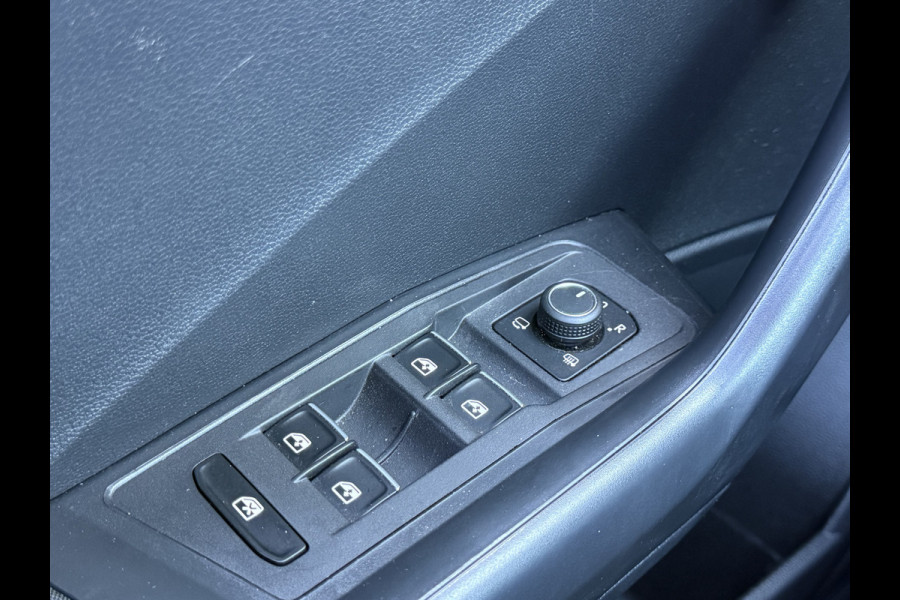 Volkswagen T-Roc 1.5 TSI Sport | Pano | Navi | Camera | ACC | LED | Elek. Achterklep