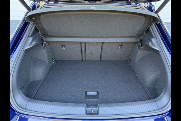 Volkswagen T-Roc 1.5 TSI Sport | Pano | Navi | Camera | ACC | LED | Elek. Achterklep
