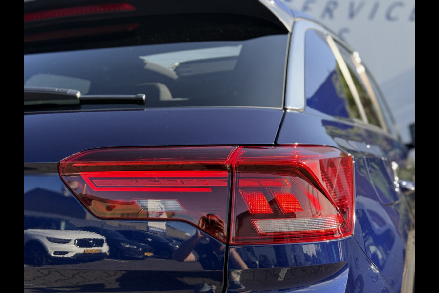 Volkswagen T-Roc 1.5 TSI Sport | Pano | Navi | Camera | ACC | LED | Elek. Achterklep