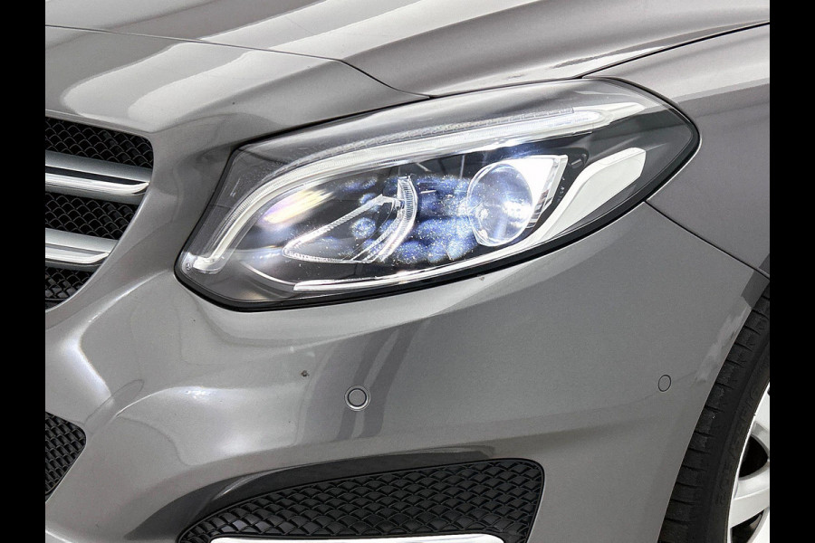 Mercedes-Benz B-Klasse 180 Ambition NAVI CRUISE TREKHAAK