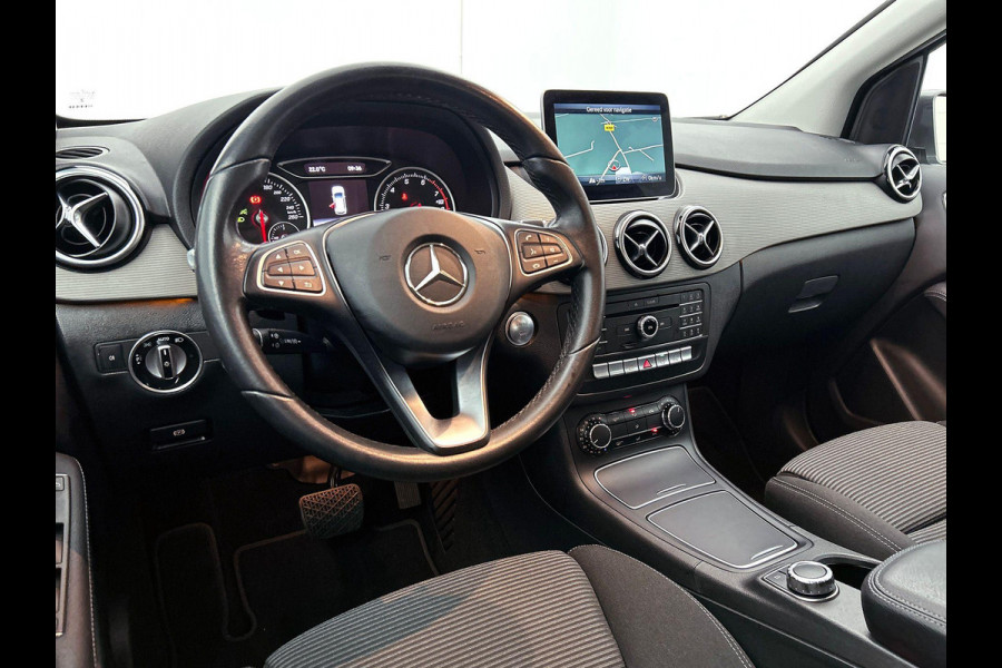 Mercedes-Benz B-Klasse 180 Ambition NAVI CRUISE TREKHAAK