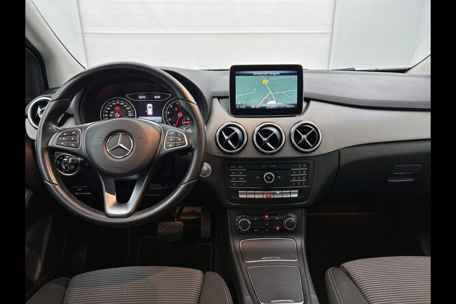 Mercedes-Benz B-Klasse 180 Ambition NAVI CRUISE TREKHAAK