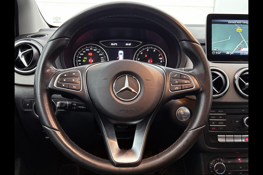 Mercedes-Benz B-Klasse 180 Ambition NAVI CRUISE TREKHAAK