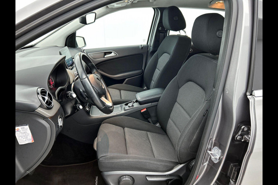 Mercedes-Benz B-Klasse 180 Ambition NAVI CRUISE TREKHAAK