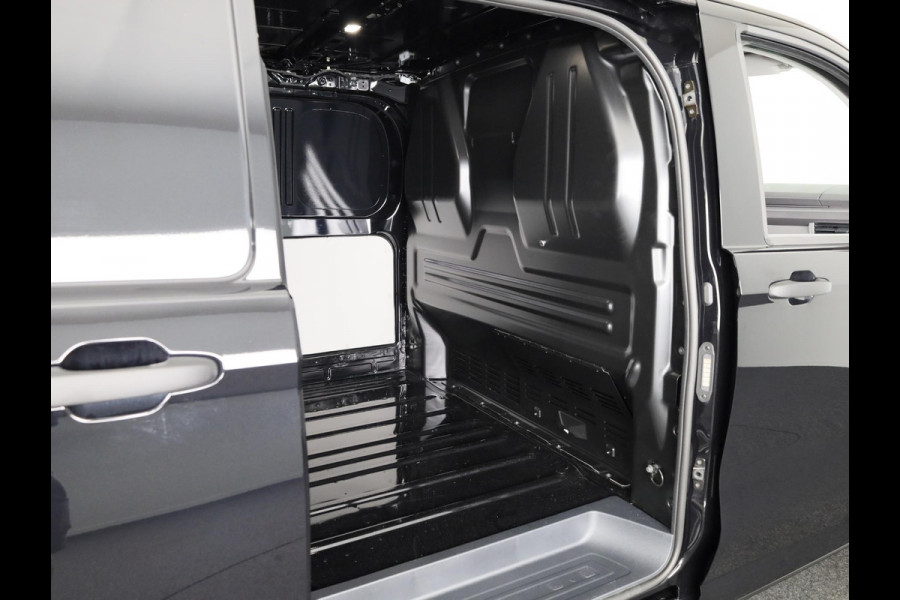 Volkswagen Transporter 2.0 TDI L2H1 30 Life 150 PK 6-BAK CRUISE CONTROL | MULTIFUNCTIONEEL STUUR | TREKHAAKVOORBEREIDING