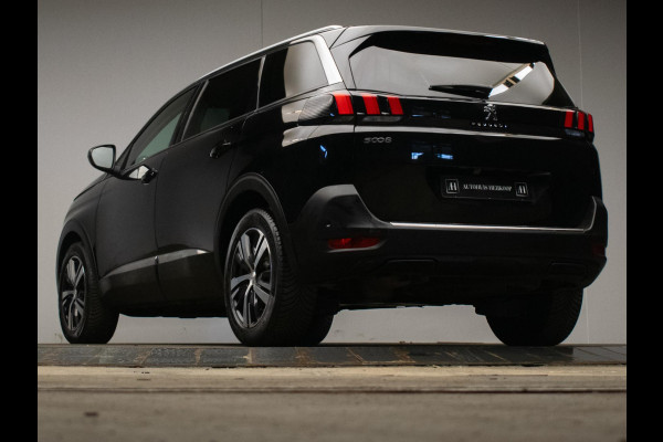 Peugeot 5008 1.2 PureTech Allure Sport 7p. (APPLECARPLAY,NAVI,LED,SFEER VERLICHTING,CRUISE,PDC,CAMERA,GETINT,LM VELGEN,NETTESTAAT)