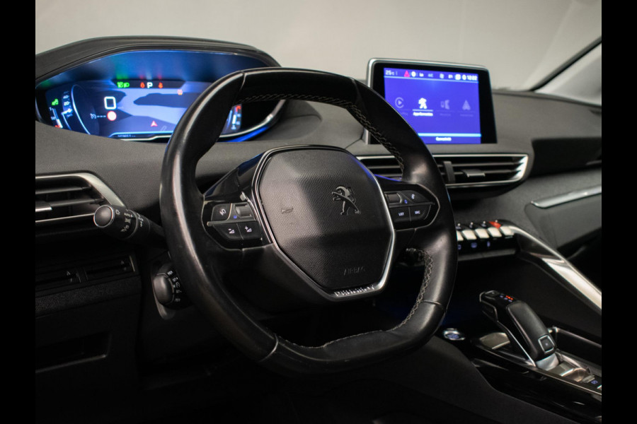 Peugeot 5008 1.2 PureTech Allure Sport 7p. (APPLECARPLAY,NAVI,LED,SFEER VERLICHTING,CRUISE,PDC,CAMERA,GETINT,LM VELGEN,NETTESTAAT)