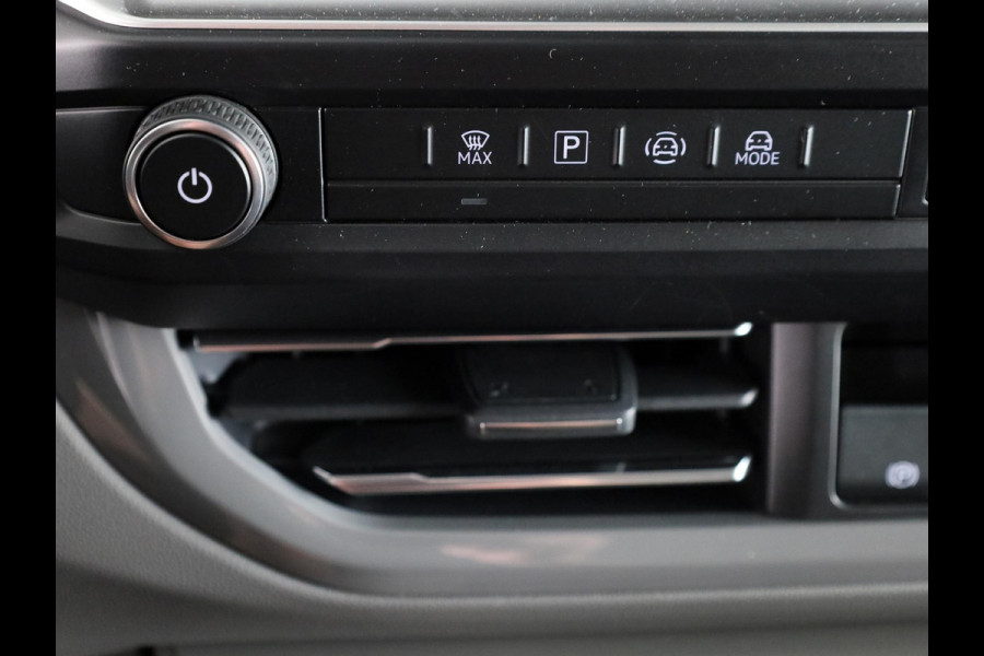 Volkswagen Transporter 2.0 TDI L1H1 28 Bulli 170 PK AUTOMAAT CRUISE CONTROL | TREKHAAKVOORBEREIDING | ALARM
