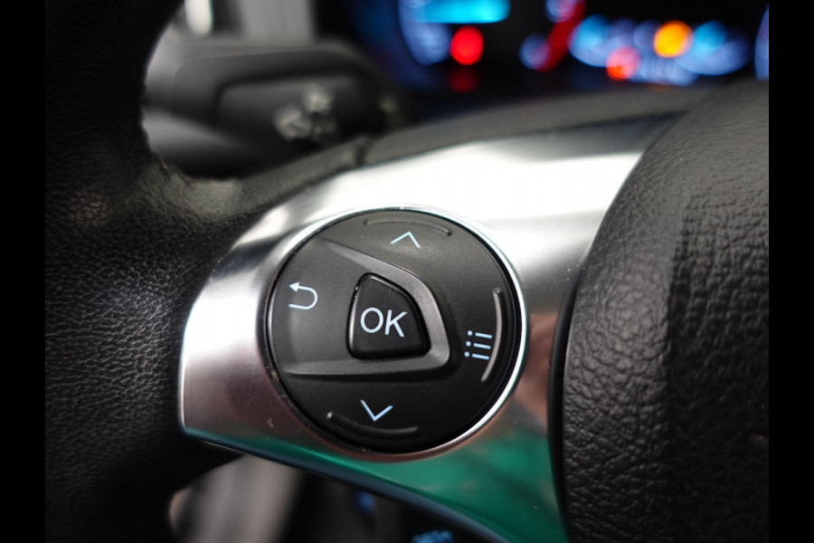 Ford Transit Connect 120pk Automaat L2 Trend Versnellingsbak/gearbox probleem Navigatie Camera Airco Cruise control 3-Zits Euro6