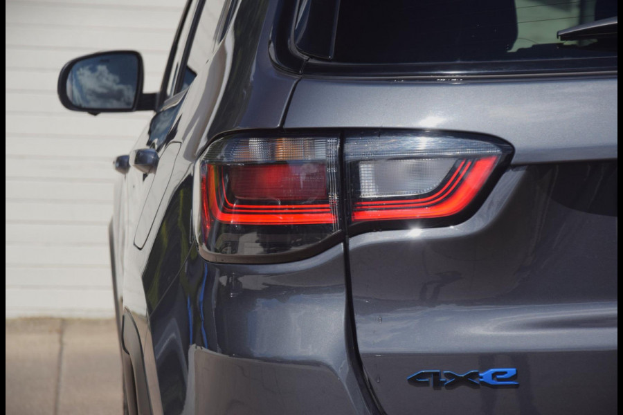 Jeep Compass 4xe 240 Plug-in Hybrid Electric Upland