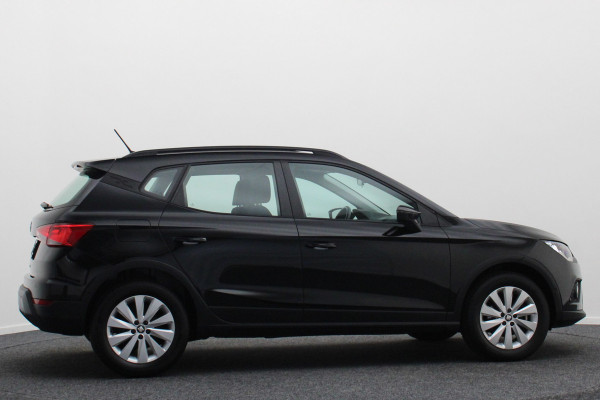Seat Arona 1.0 TSI Style Business Intense Camera, Apple Carplay, Stoelverwarming, Cruise, PDC