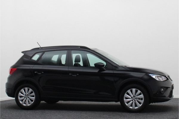Seat Arona 1.0 TSI Style Business Intense Camera, Apple Carplay, Stoelverwarming, Cruise, PDC