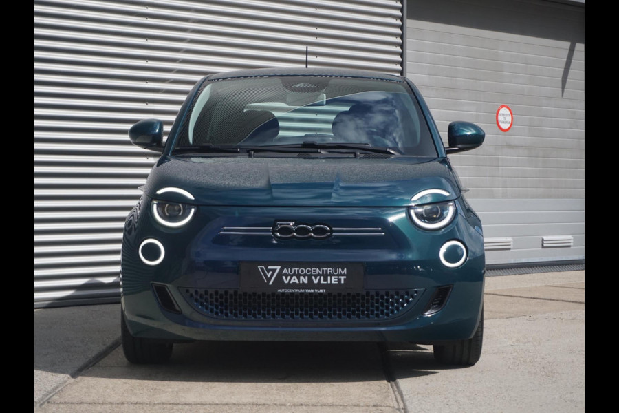 Fiat 500E Business Launch Edition 42 kWh Camera | Stoelverwarming | Led | BTW