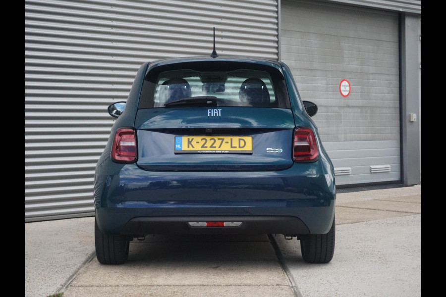 Fiat 500E Business Launch Edition 42 kWh Camera | Stoelverwarming | Led | BTW