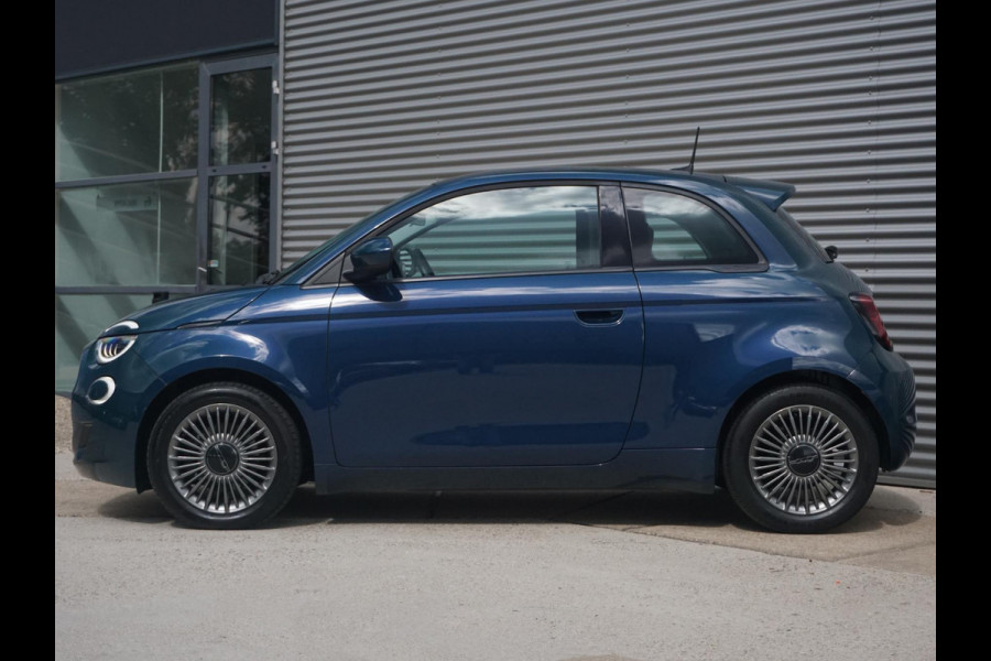 Fiat 500E Business Launch Edition 42 kWh Camera | Stoelverwarming | Led | BTW