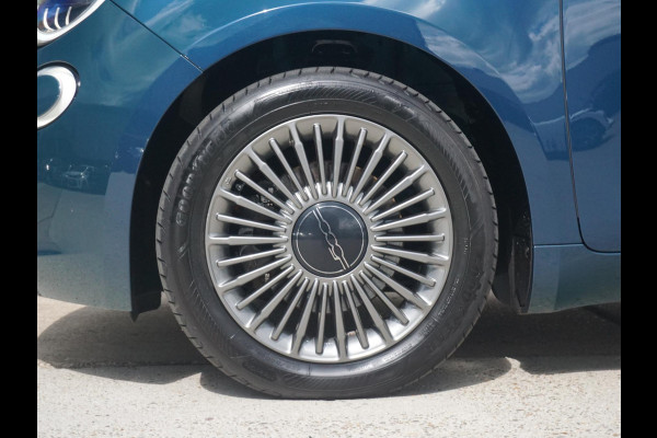 Fiat 500E Business Launch Edition 42 kWh Camera | Stoelverwarming | Led | BTW