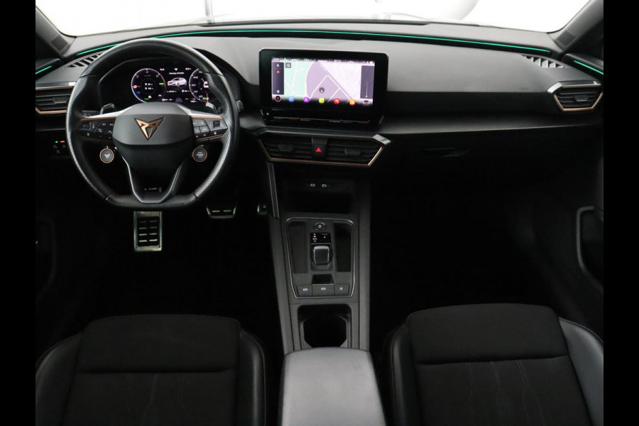 CUPRA Leon 1.4 e-Hybrid VZ | 245pk | Stoel & stuurverwarming | Camera | Carplay | Adaptive cruise | Navigatie | Keyless | Full LED | PHEV