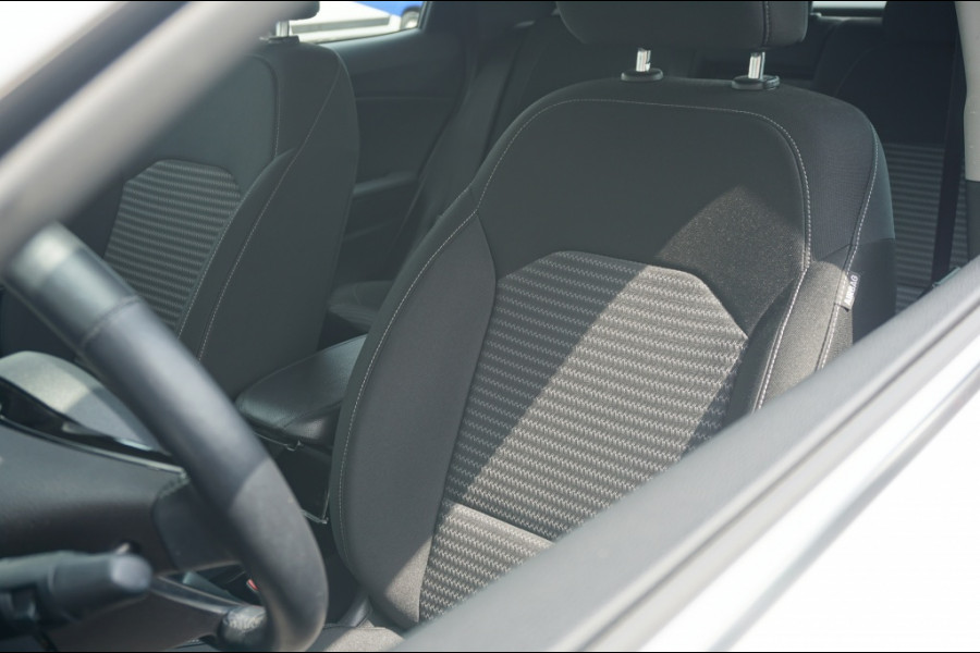 Kia Xceed PHEV DynamicLine AUTOMAAT NAVI | WINTERPACK | CRUISE | CARPLAY! VERKOCHT