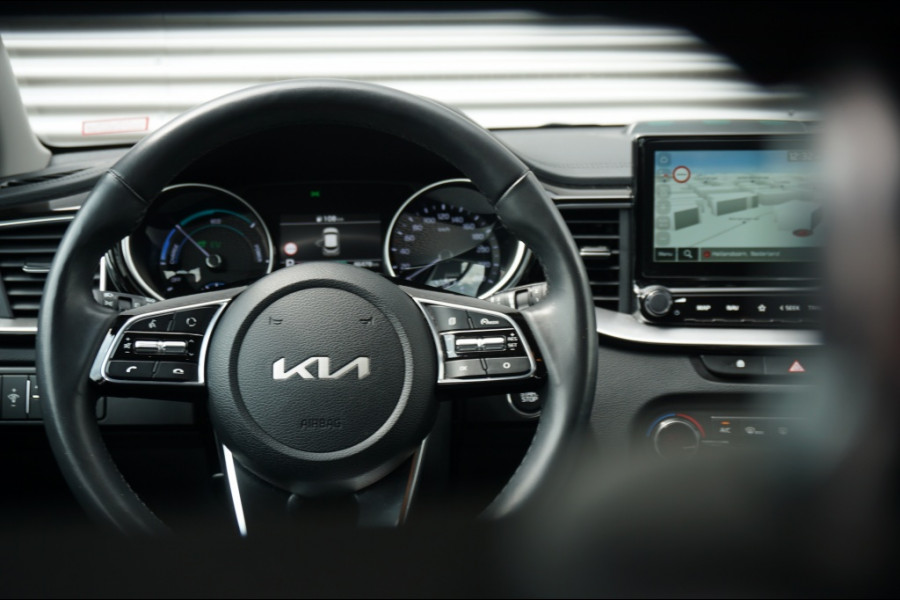 Kia Xceed PHEV DynamicLine AUTOMAAT NAVI | WINTERPACK | CRUISE | CARPLAY! VERKOCHT