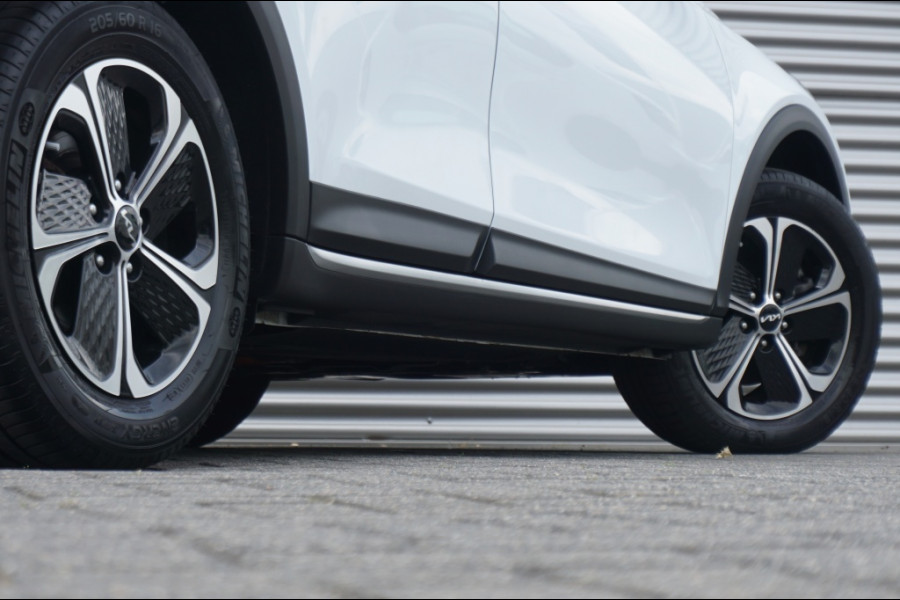 Kia Xceed PHEV DynamicLine AUTOMAAT NAVI | WINTERPACK | CRUISE | CARPLAY! VERKOCHT