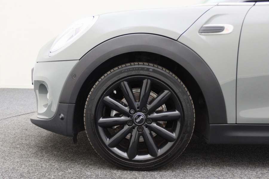 MINI Mini 1.5 Cooper Chili Business Two-Tone, LED, Navigatie, Climate, Cruise, PDC, 17"