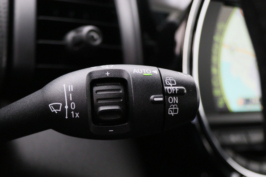 MINI Mini 1.5 Cooper Chili Business Two-Tone, LED, Navigatie, Climate, Cruise, PDC, 17"