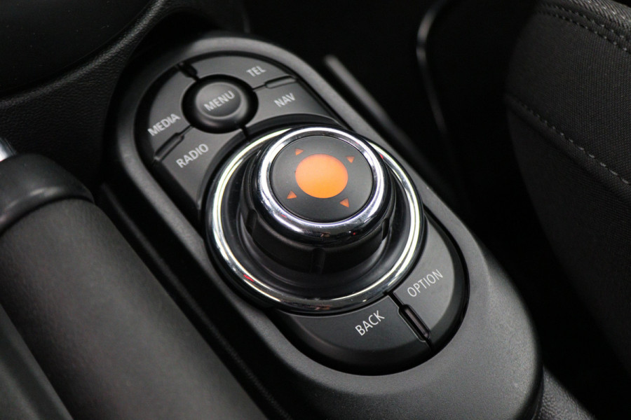 MINI Mini 1.5 Cooper Chili Business Two-Tone, LED, Navigatie, Climate, Cruise, PDC, 17"