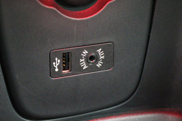 MINI Mini 1.5 Cooper Chili Business Two-Tone, LED, Navigatie, Climate, Cruise, PDC, 17"