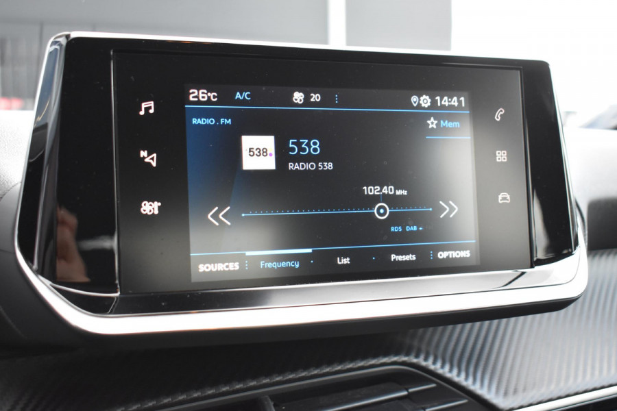 Peugeot 208 1.2 PureTech 100PK Aut. Allure Pack | Carplay | LED | Camera | Incl. garantie