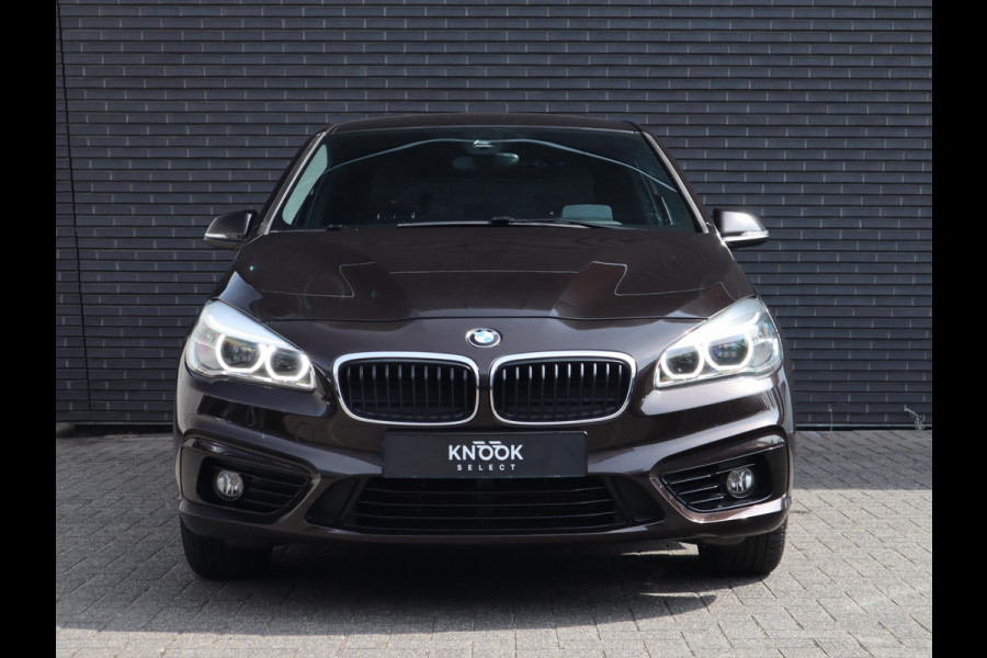 BMW 2 Serie Active Tourer 218i High Executive | Head Up | Sportleder |