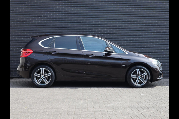BMW 2 Serie Active Tourer 218i High Executive | Head Up | Sportleder |