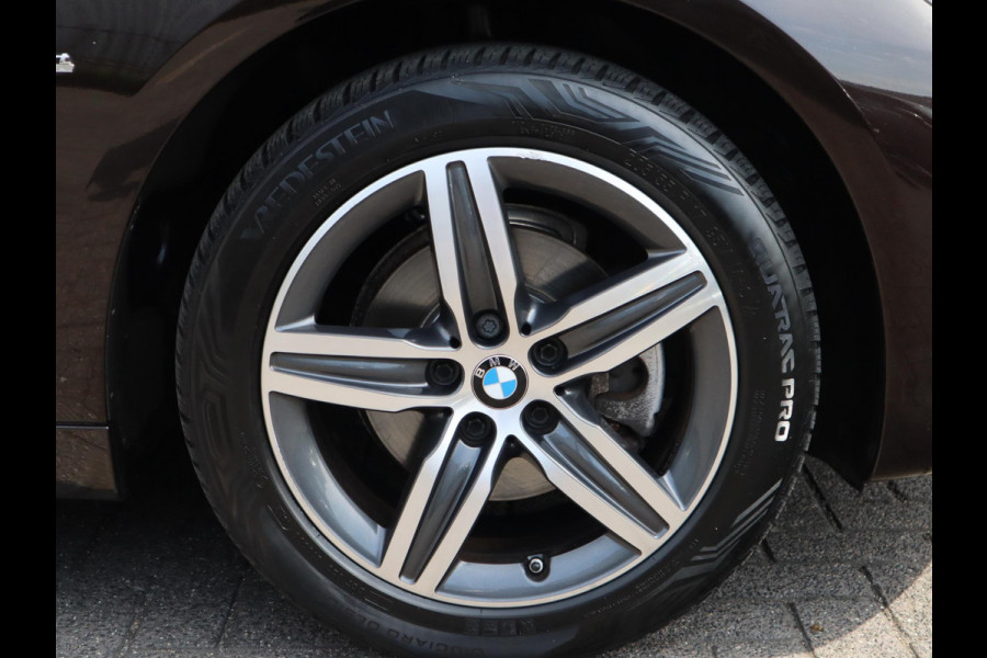 BMW 2 Serie Active Tourer 218i High Executive | Head Up | Sportleder |