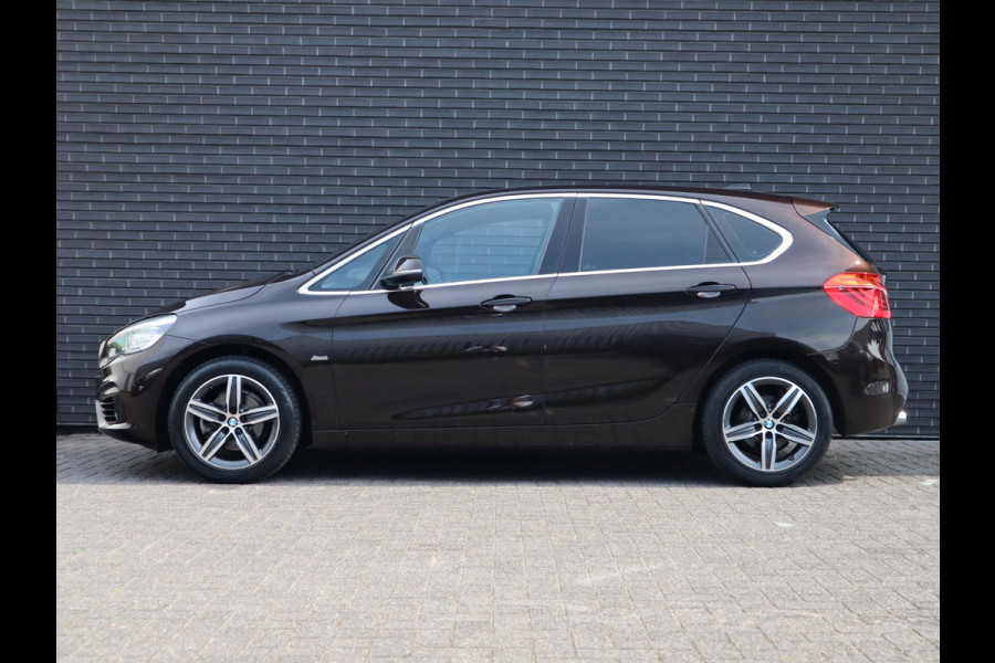BMW 2 Serie Active Tourer 218i High Executive | Head Up | Sportleder |