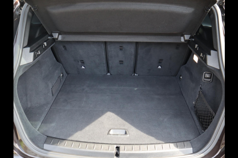 BMW 2 Serie Active Tourer 218i High Executive | Head Up | Sportleder |
