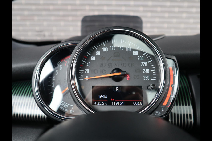 MINI 1.5 Cooper 60 Years Edition Harman/Kardon | Head Up | Panoramadak |