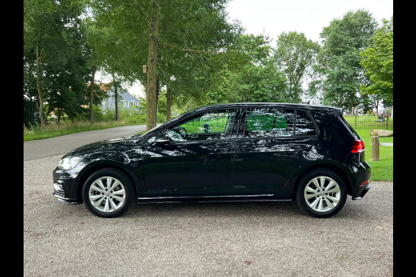 Volkswagen Golf 2.0 TDI Highline Business R | DSG | VIRTUAL | ACC|