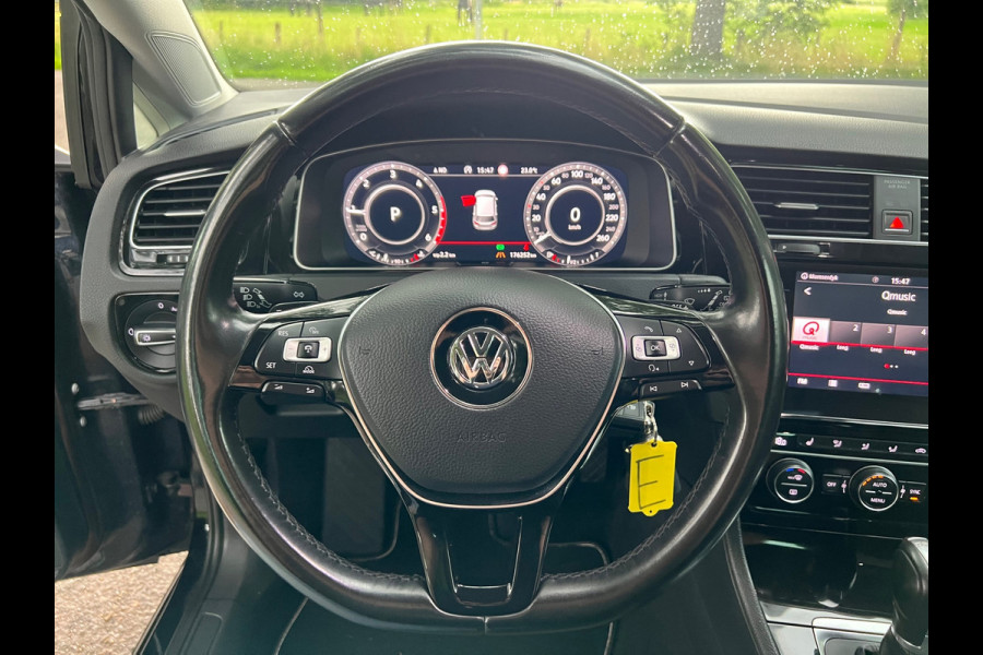 Volkswagen Golf 2.0 TDI Highline Business R | DSG | VIRTUAL | ACC|