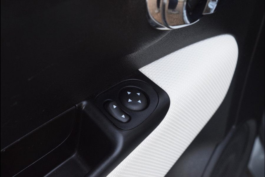 Fiat 500 80pk Turbo Sport|Automaat|Nav|Clima|PDC|16"