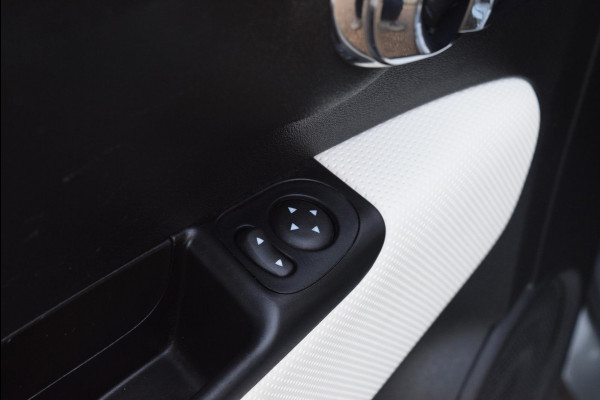 Fiat 500 80pk Turbo Sport|Automaat|Nav|Clima|PDC|16"