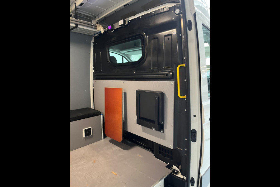 Volkswagen Crafter Werkplaats 35 2.0 TDI 140pk euro6 L3H3 Highline Servicewagen Sortimo Standkachel v230 Trekhaak RIJKLAARPRIJS!